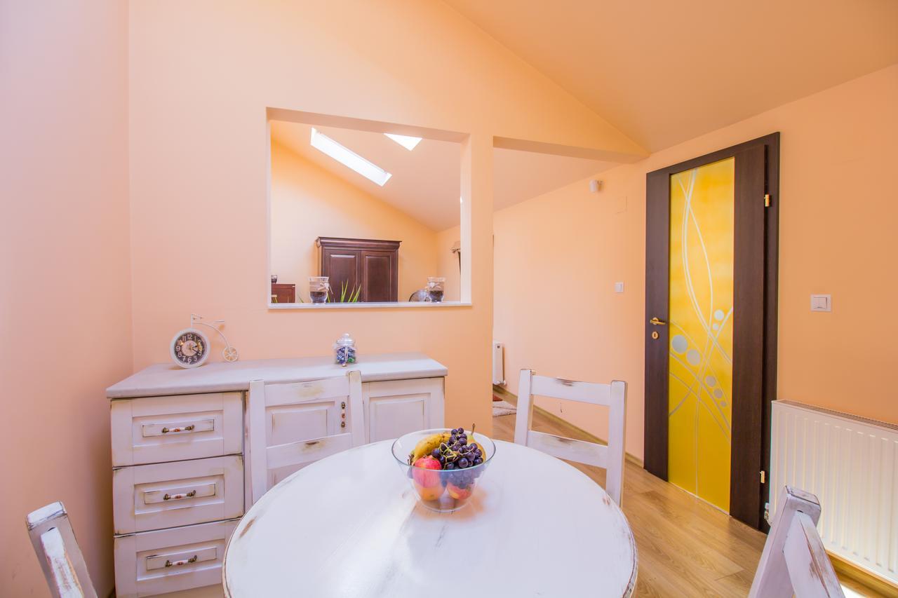 Postavarului Residence Brasov Luaran gambar